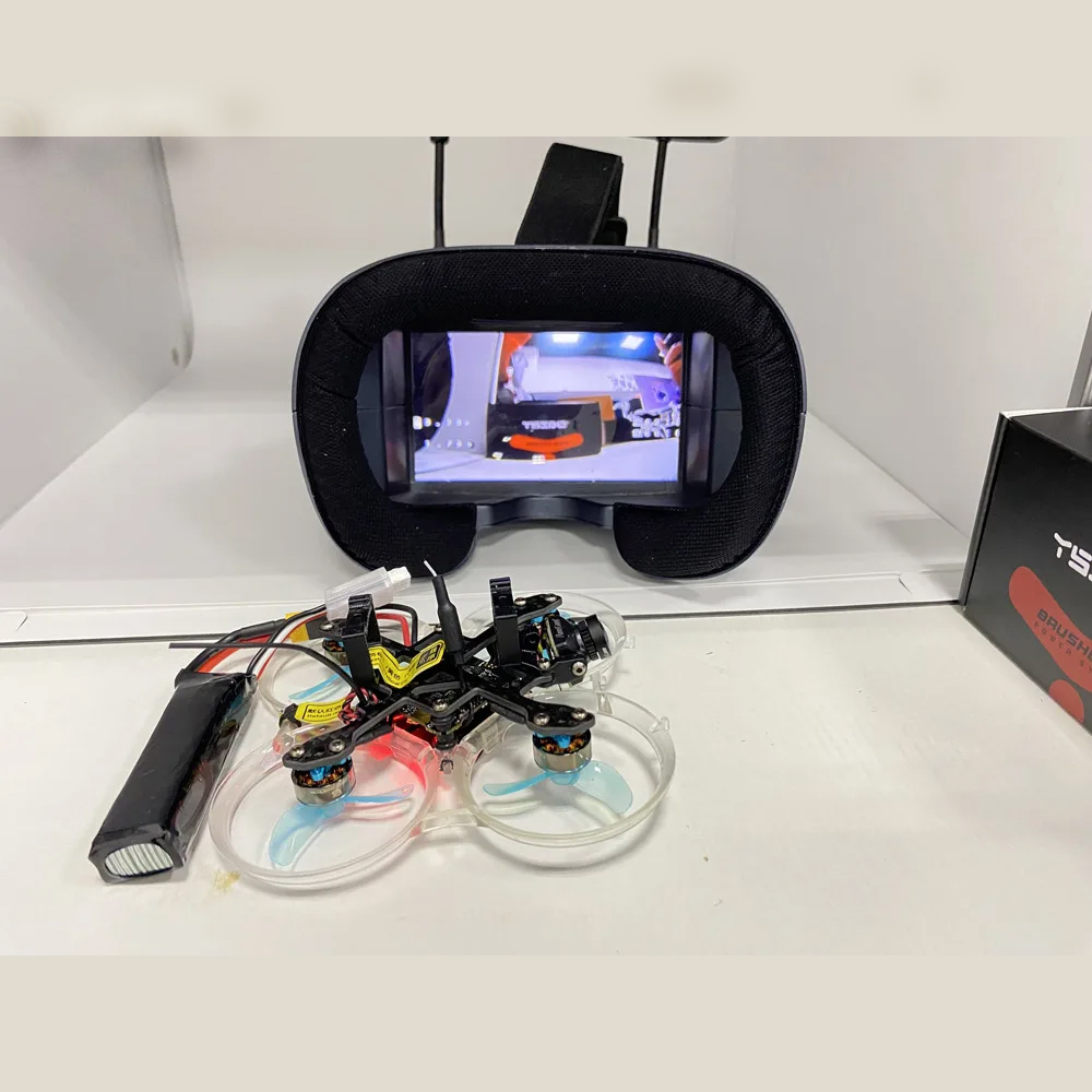FPV Goggles 008D 5.8G 40CH 4.3 - Drone Racing Goggles review and price